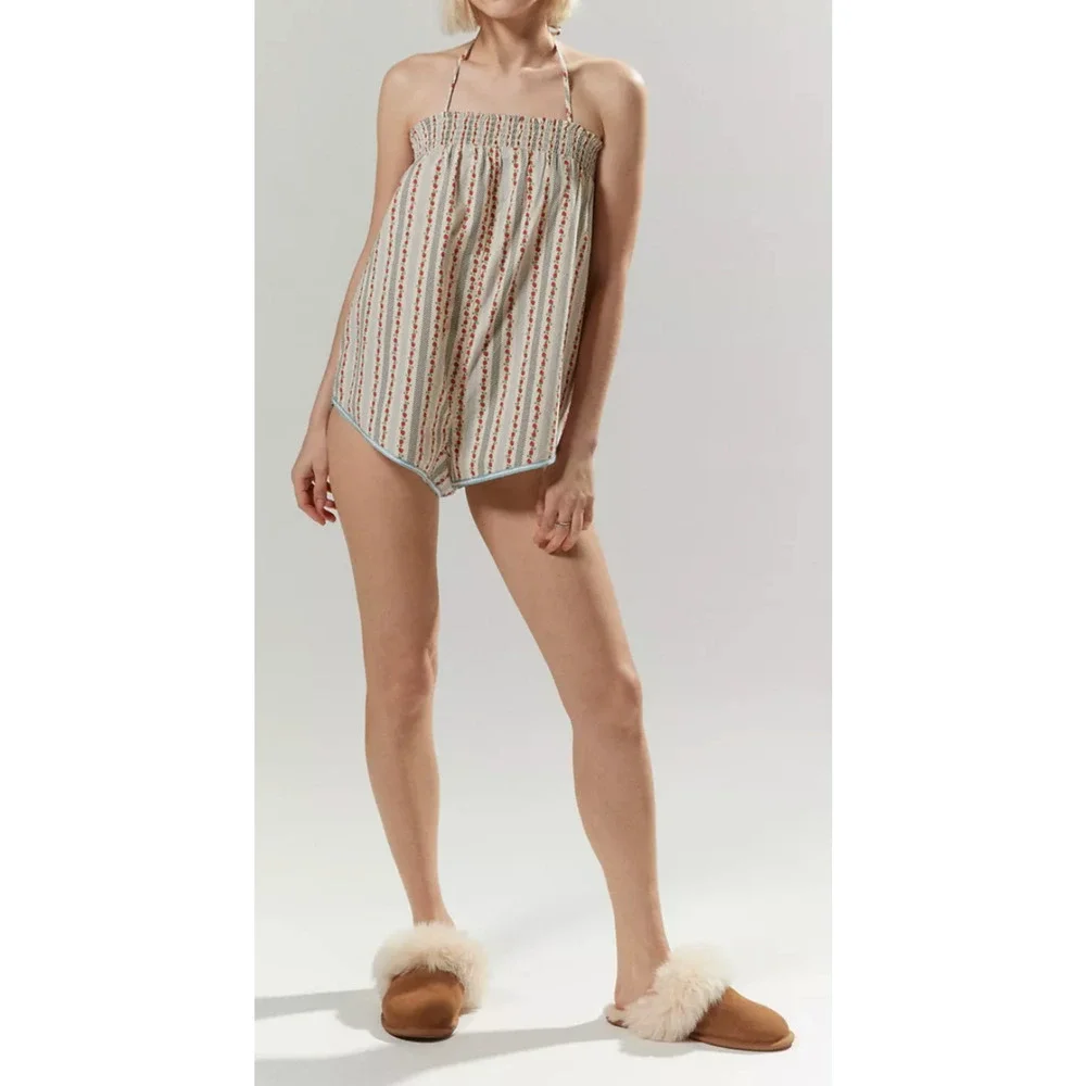 OUT FROM UNDER URBAN OUTFITTERS STRAWBERRY PJ ROMPER ONE PIECE PAJAMAS SZ M